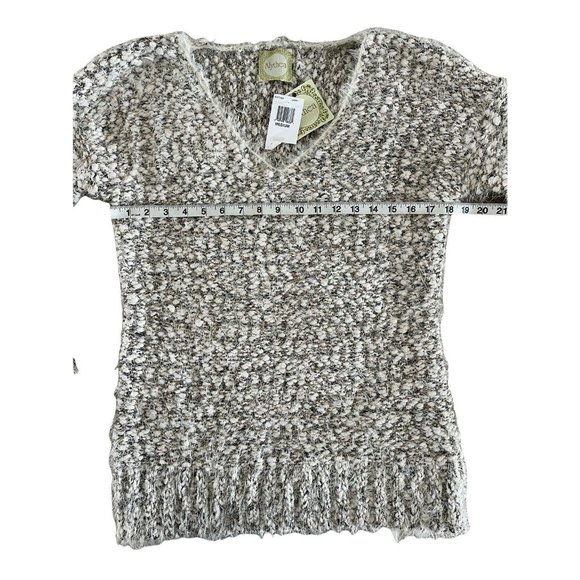 Alythea Metallic Fuzzy V-Neck Tunic‎ Sweater Bloomingdales NWT Medium Ivory - Picture 7 of 8